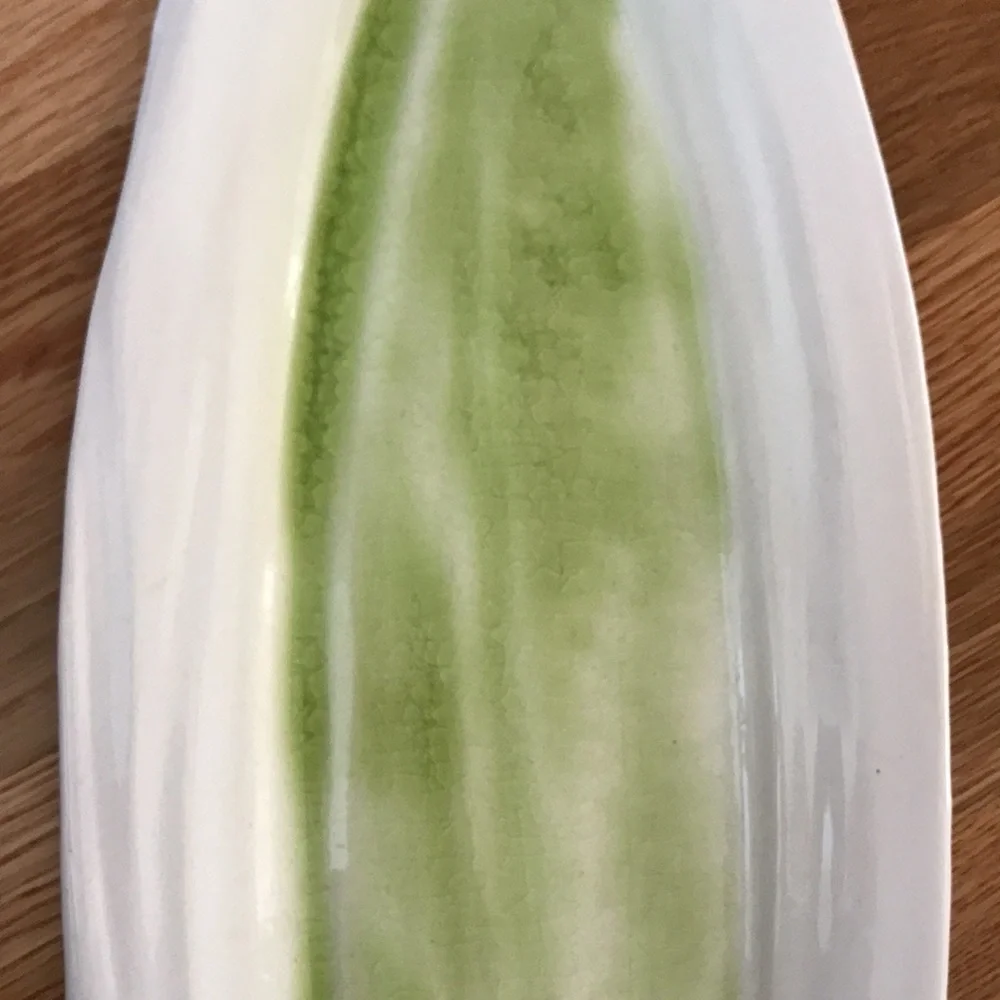 NWT Anthropologie Terrain Signed Handmade Chartreuse Fish Platter